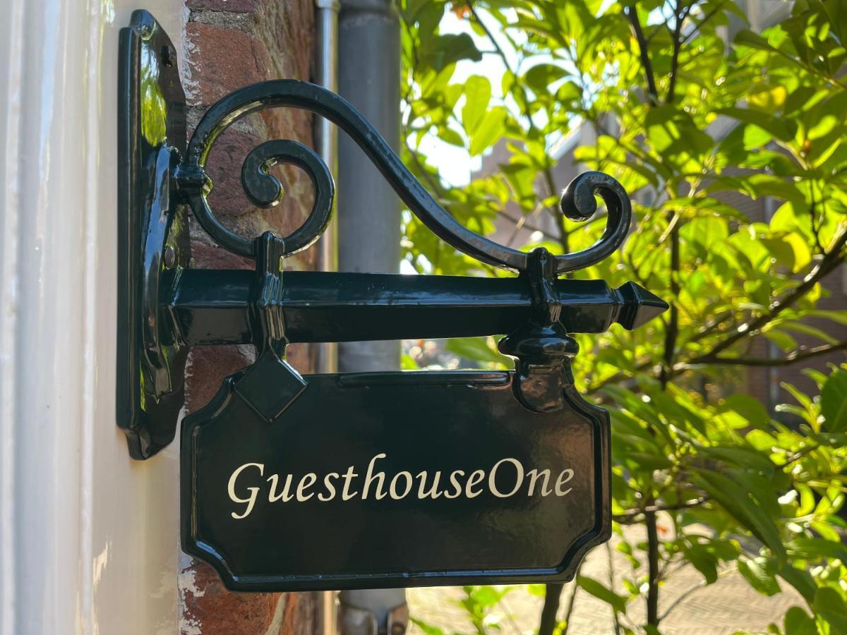 Guesthouseone Haarlem Extérieur photo